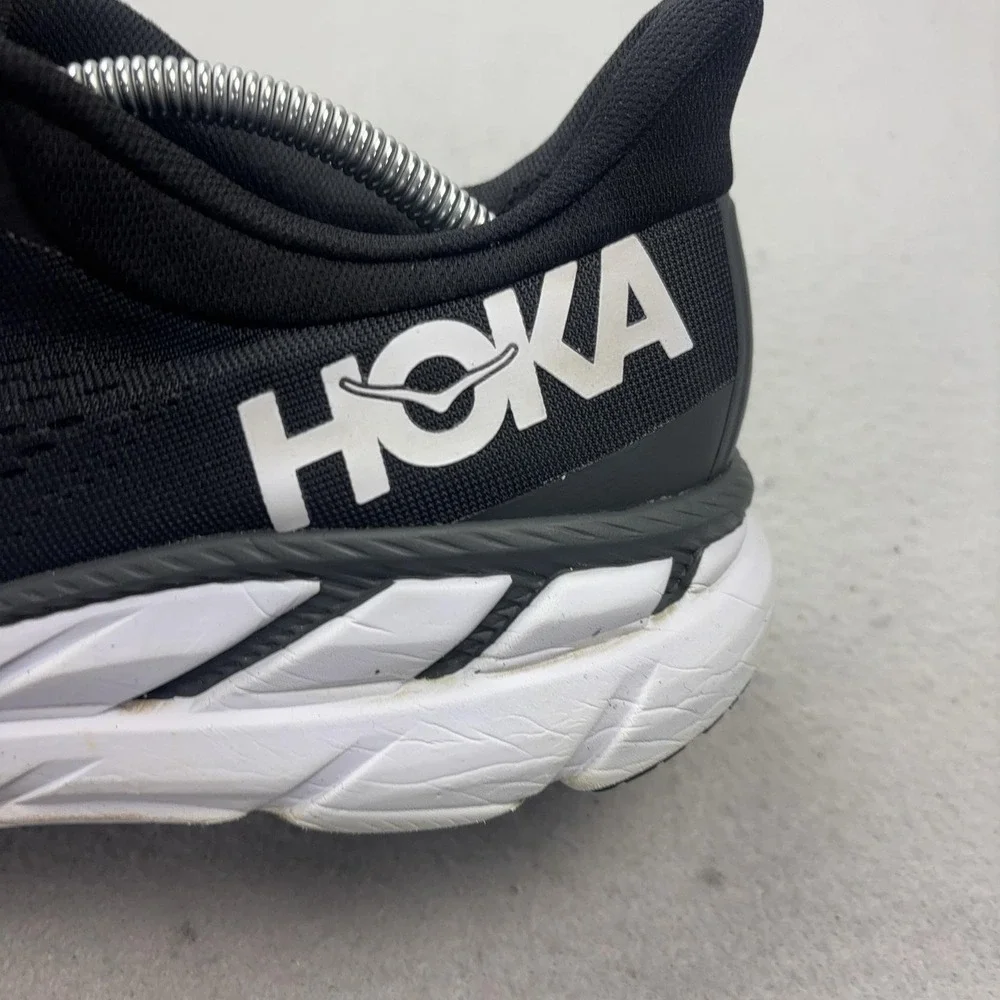 Hoka One One pre owned